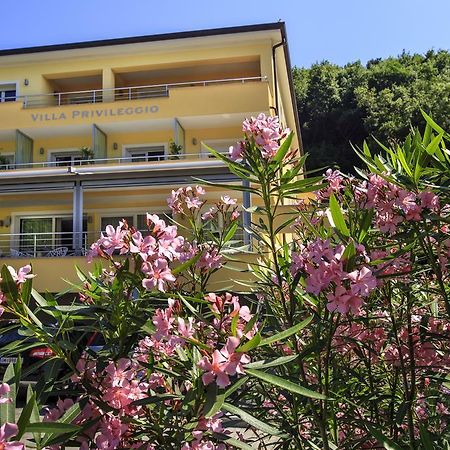 Hotel Villa Privileggio Мощеничка-Драга Экстерьер фото