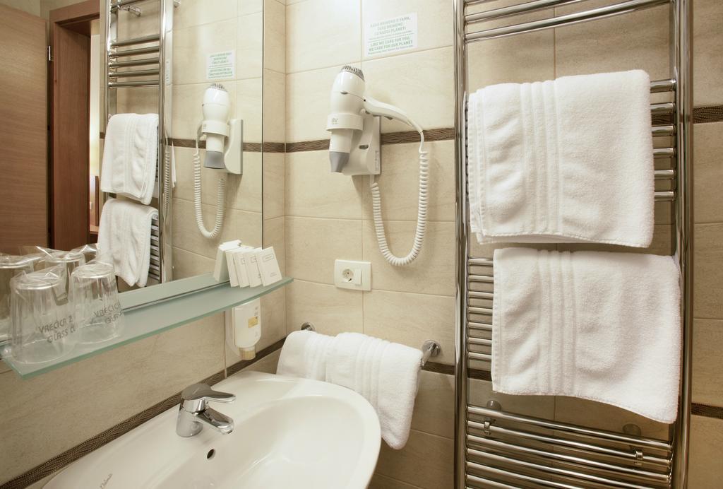 Hotel Villa Privileggio Мощеничка-Драга Экстерьер фото